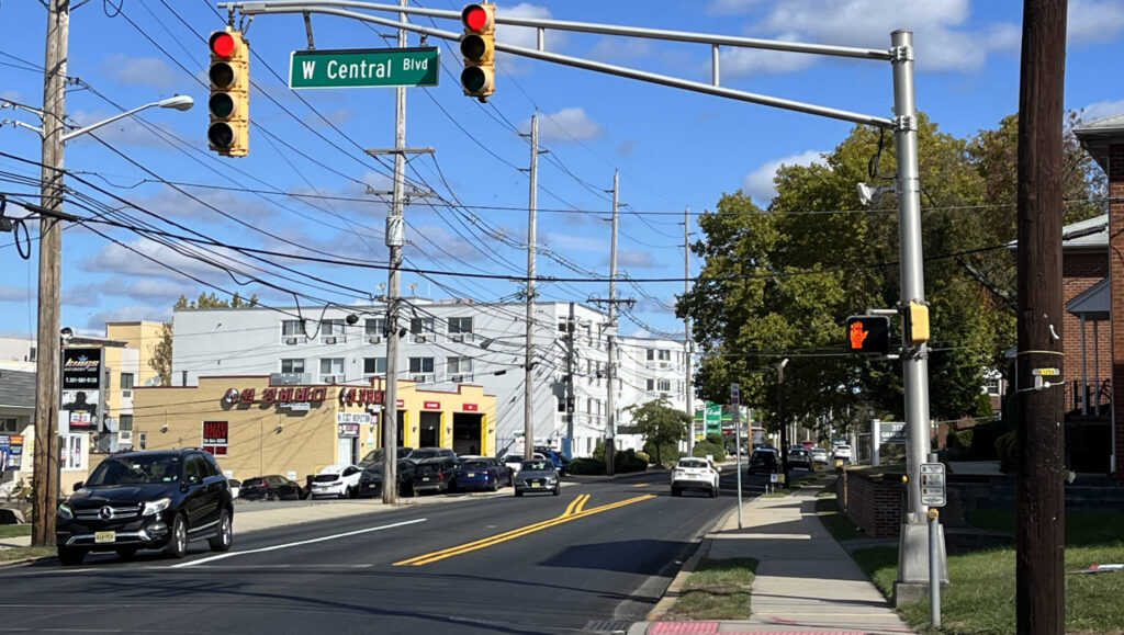 Image of Route 93 and CR 501 (West Central Boulevard) Intersection